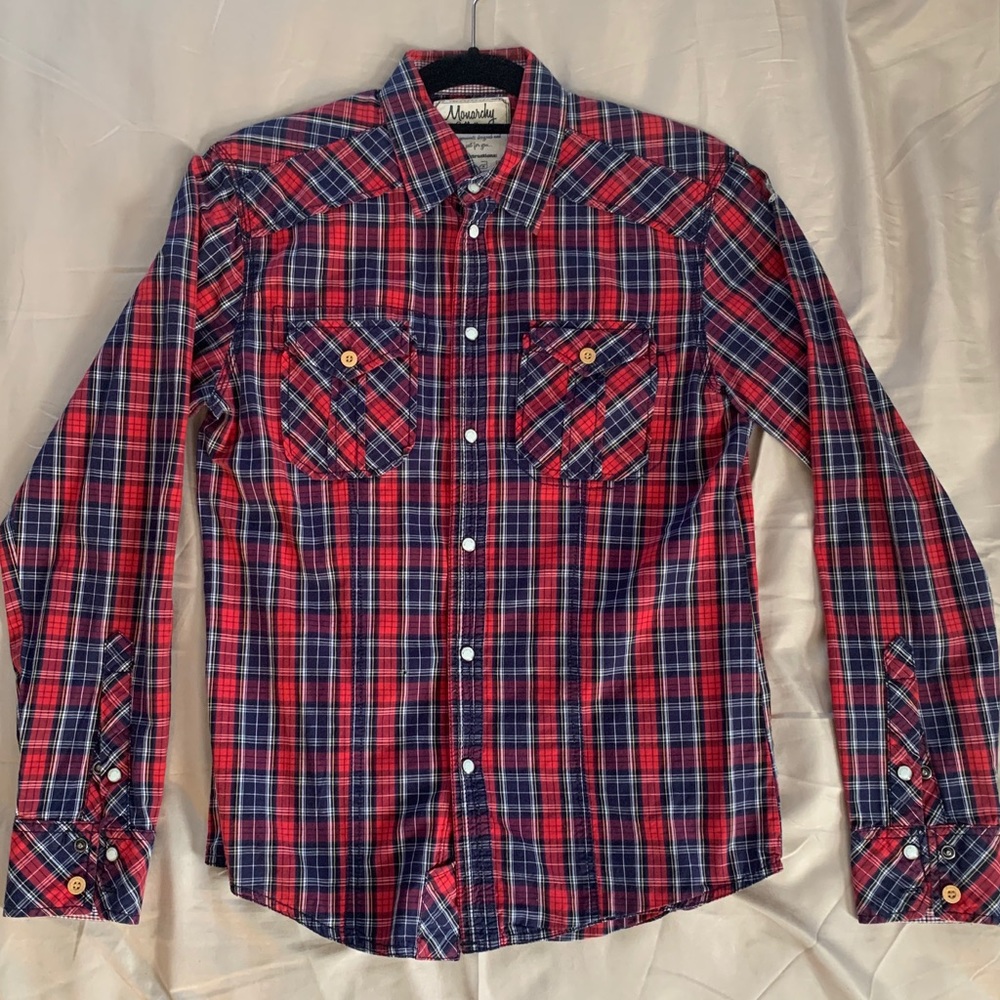 Monarchy Collection Mens Button Down Plaid Shirt